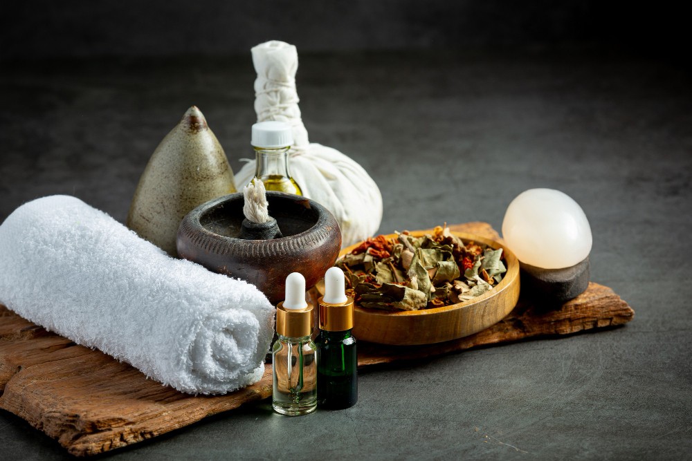 MAGIC THREADING SPA/NAILS
